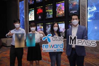 เมเจอร์ ซีนีเพล็กซ์ กรุ้ป ผนึก ดีแทค มอบความพิเศษที่มากกว่า สมัครบัตรดูหนัง M Pass รับส่วนลดค่าบริการเดือนแรก 50%
