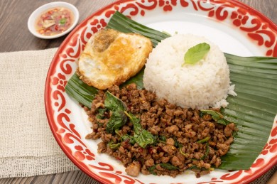 ดัชนีราคาอาหารจานเดียวทั่วไทยพุ่งเฉลี่ย 6.7% เทียบเงินเฟ้อปี 65