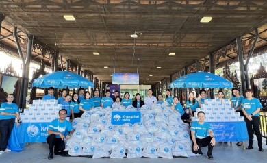 กรุงไทยมอบถุงยังชีพบรรเทาความเดือดร้อนผู้ประสบอุทกภัย