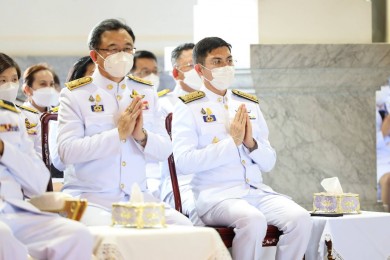 ธนาคารอาคารสงเคราะห์ จัดพิธีถวายผ้าพระกฐินพระราชทาน ประจำปี 2565 ณ วัดโสธรวราราม วรวิหาร