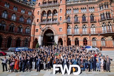FWD ประกันชีวิต นำสุดยอดตัวแทนร่วมทริปท่องเที่ยวและสัมมนา ประเทศอังกฤษ