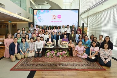 เมืองไทยประกันชีวิต จัดพิธีรดน้ำ ขอพร “นายโพธิพงษ์ และนางยุพา”โอกาสวันสงกรานต์ 2566 เพื่อความเป็นสิริมงคล