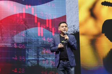 AIS ก้าวสู่การวิวัฒน์ครั้งใหม่ของโลกดิจิทัล THE NEXT EVOLUTION มุ่งสร้าง Sustainable Nation