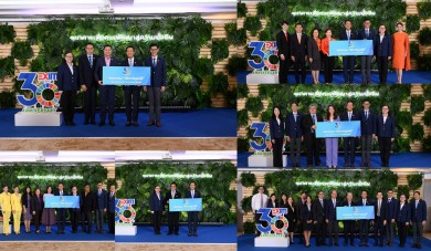 EXIM BANK ฉลองครบรอบ 30 ปี บริจาคเงินสมทบทุน “ศิริราชมูลนิธิ”