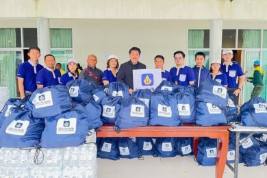 วิริยะประกันภัย มอบถุงยังชีพ–น้ำดื่ม แก่ผู้ประสบภัยน้ำท่วม อำเภอหาดใหญ่