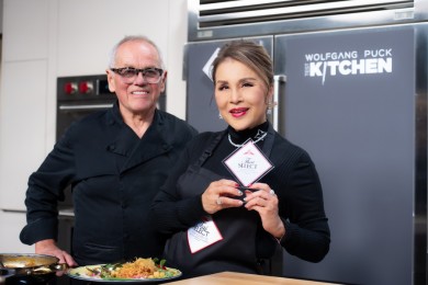 “พาณิชย์ จับมือเชฟระดับโลก Wolfgang Puck ปลุกกระแสความนิยม Thai SELECT สู่สายตานานาชาติ”