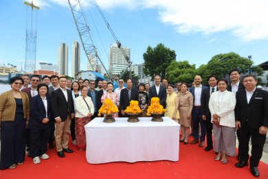AWC ลงเสาเอก “โรงแรมเดอะ ริทซ์-คาร์ลตัน แบงค็อก เดอะ ริเวอร์ไซด์”