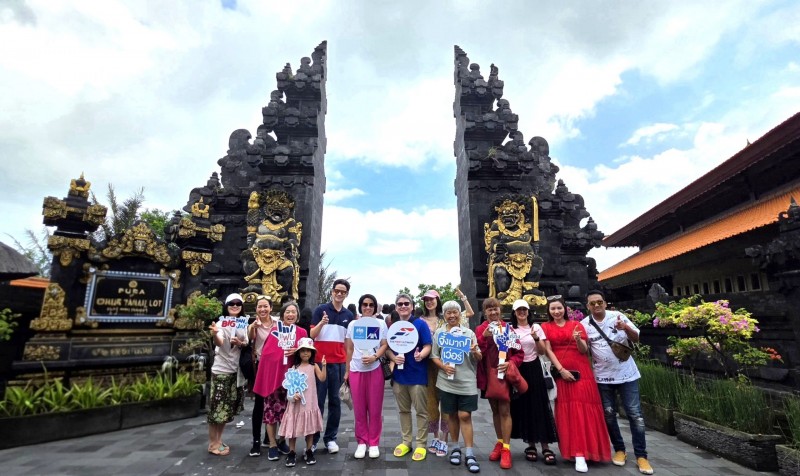 กรุงไทย-แอกซ่า ประกันชีวิต จัดกิจกรรมลูกค้าสุดเอ็กซ์คลูซีฟ “Super Fan Trip To Bali” ภายใต้แคมเปญ The First Ultimate Big Fan