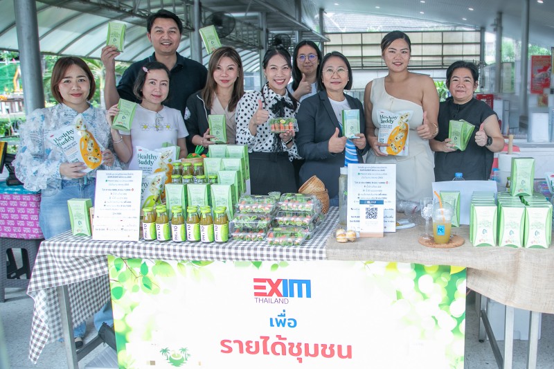EXIM BANK จัดกิจกรรม CSR เปิดพื้นที่ให้ผู้ส่งออก SMEs จำหน่ายสินค้า สร้างรายได้สู่ชุมชน