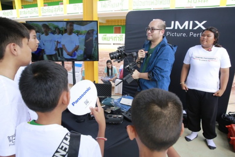 พานาโซนิค เติมฝันเยาวชนโนนสวรรค์ หนองคาย ครีเอทคอนเทนต์-ปั้นช่อง-ปักตะกร้า-สร้างรายได้