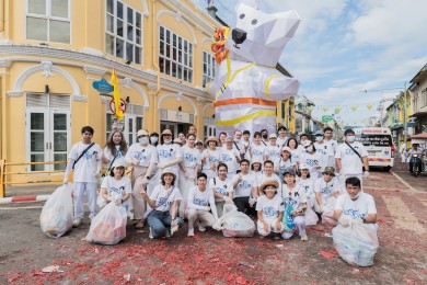 พลัสฯ ชวนลูกบ้านทำดี ผ่านโครงการ “พลัสก่อการดี ร่วมใจทำภูเก็ตบ้านเราให้สะอาดและน่าอยู่ ปีที่ 4” ในเทศกาลถือศีลกินผัก 2568