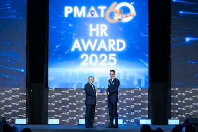 “สาระ ล่ำซำ” คว้ารางวัล PMAT HR Award 2025 ตอกย้ำวิสัยทัศน์การบริหารทรัพยากรมนุษย์