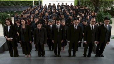 MC จัดพิธีถวายความอาลัย “สมเด็จพระพันปีหลวง”