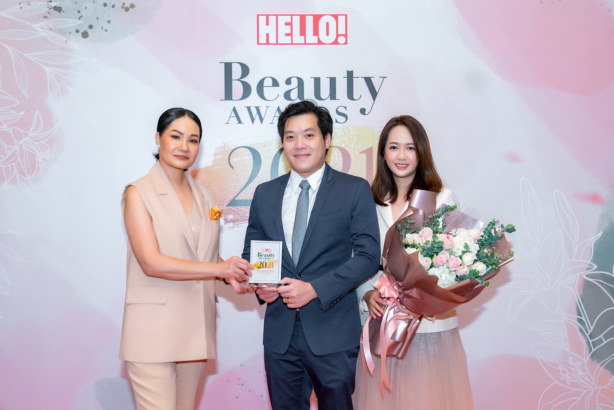 ศูนย์ศัลยกรรมความงาม รพ. บางมด รับรางวัล HELLO! Beauty Awards 2021