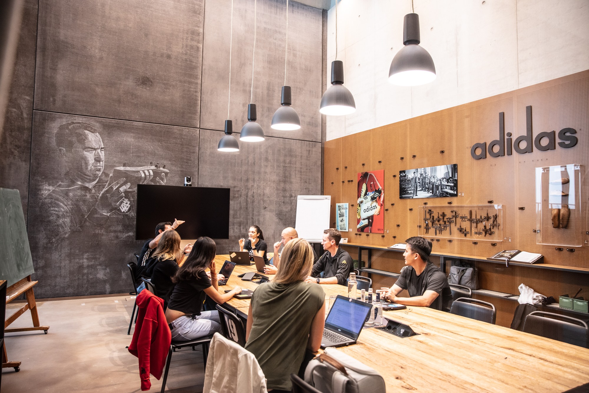 adidas ย้ายการใช้งาน SAP มาอยู่บน AWS