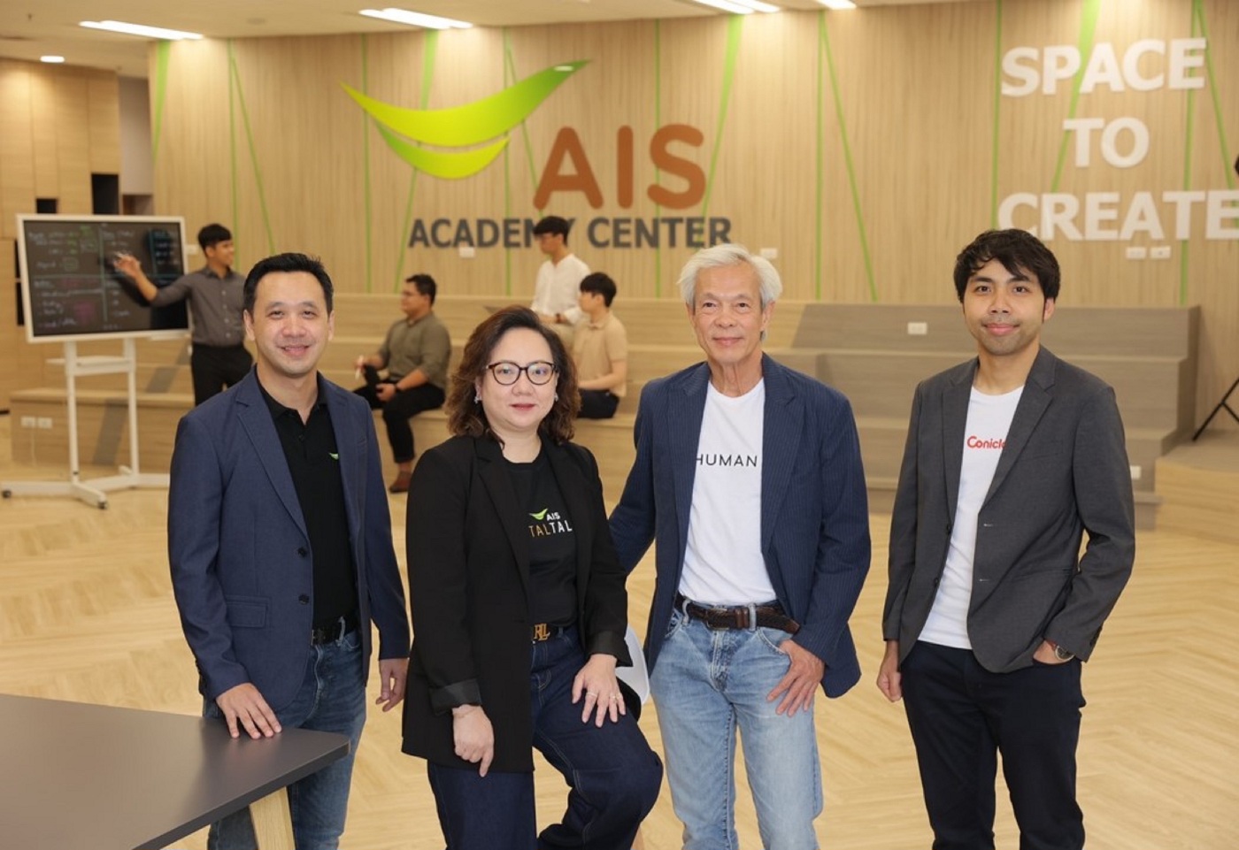 AIS จับมือ Humanica Conicle THAICOM สร้าง Ecosystem เพื่อคนรุ่นใหม่
