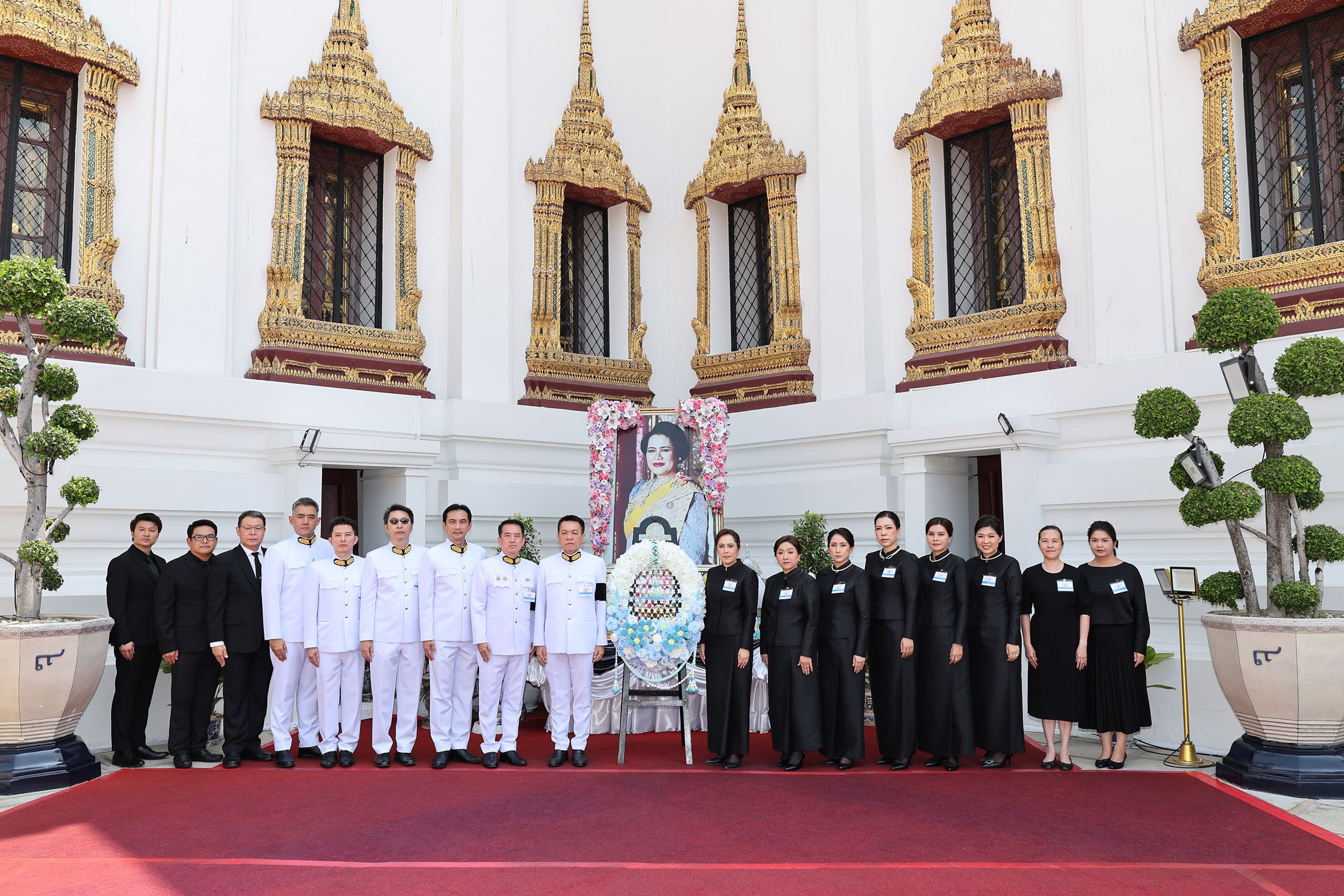 ธนชาตประกันภัย ร่วมเป็นเจ้าภาพบำเพ็ญกุศลถวายพระบรมศพ สมเด็จพระนางเจ้าสิริกิติ์ พระบรมราชินีนาถ พระบรมราชชนนีพันปีหลวง
