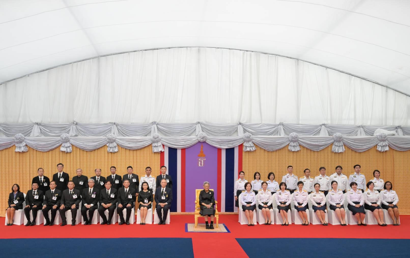 ธ.ก.ส. เฝ้ารับเสด็จฯ สมเด็จพระกนิษฐาธิราชเจ้า กรมสมเด็จพระเทพรัตนราชสุดาฯ สยามบรมราชกุมารี ในโอกาสครบรอบวันสถาปนากรมประมง 100 ปี