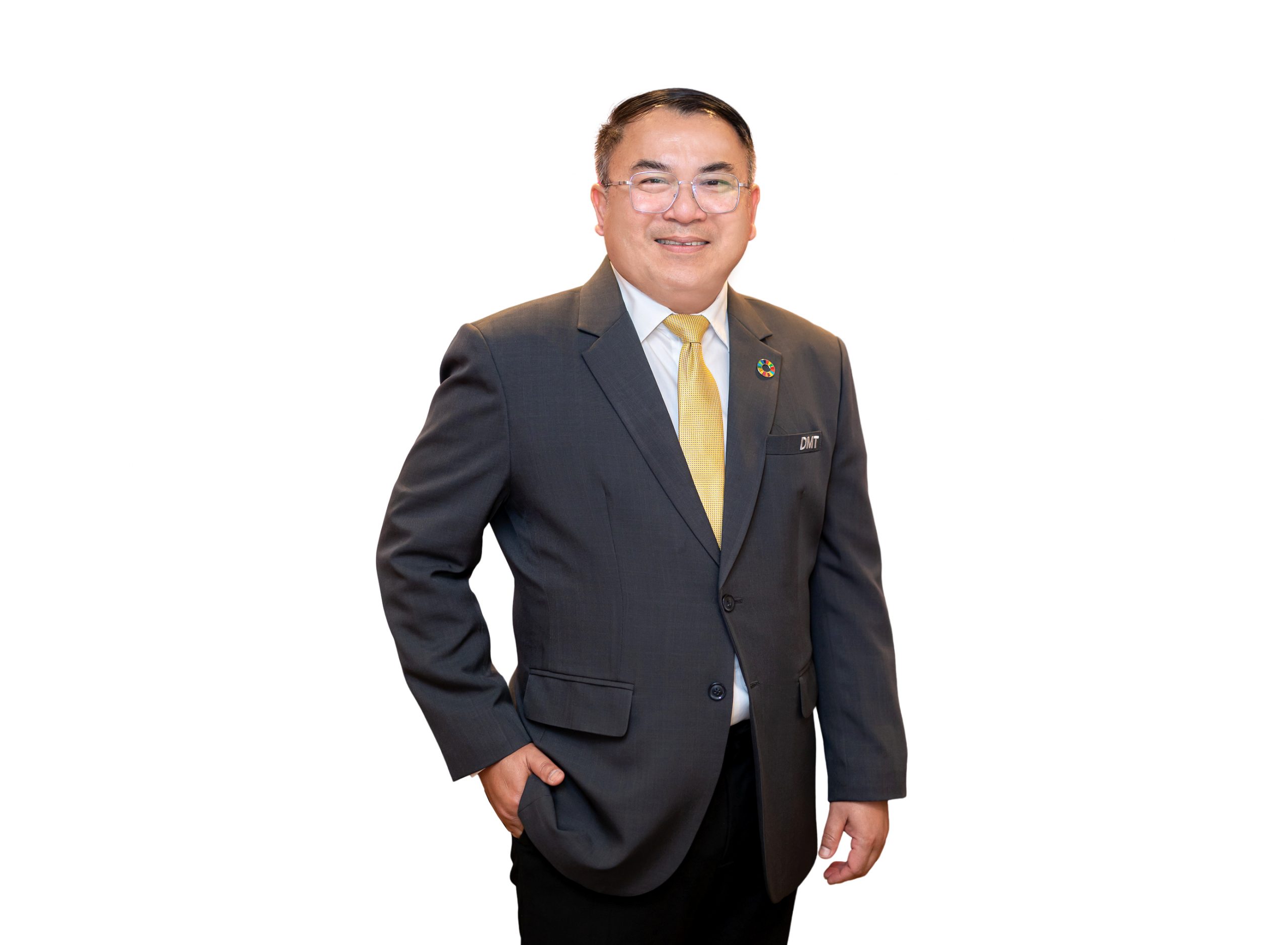 DMT พร้อมแจกสมุดกรีนเวย์ ให้กับโรงเรียนที่ประสบอุทกภัย